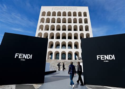 fendi italia srl quadrato della concordia 3|Informazioni societarie .